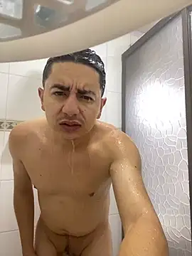 Snapshot of DanielGomez9 chatting on 02-21-25, 12:50 DanielGomez9 online show from 02-21-25, 12:50