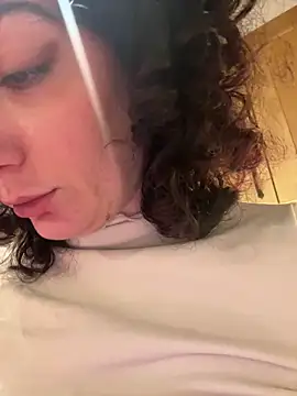 Strawberry queen91 online show from 12-20-25, 08:27