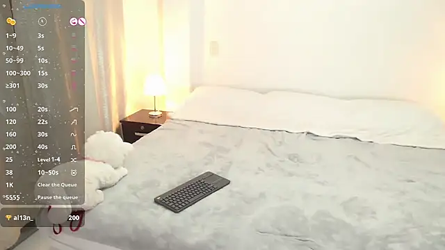 crissticutte online show from 03-05-25, 08:00