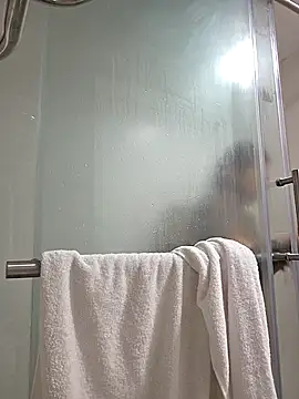 Snapshot of inkdbabz_33 chatting on 09-20-25, 10:22 inkdbabz 33 online show from 09-20-25, 10:22