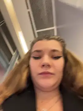 Holy Tereza online show from 12-20-25, 03:41