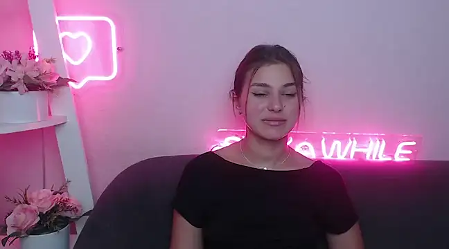 Snapshot of MilanaAngelAs chatting on 01-26-25, 11:50 MilanaAngelAs online show from 01-26-25, 11:50