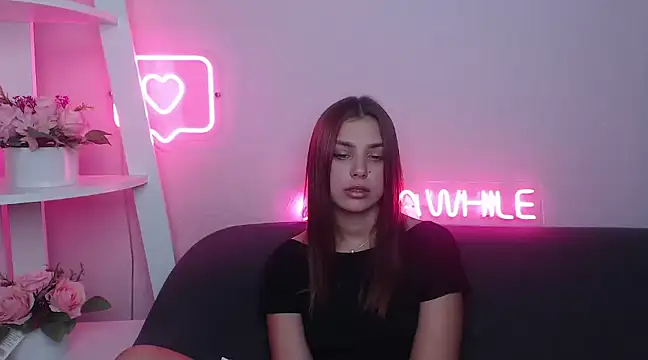 Snapshot of MilanaAngelAs chatting on 02-04-25, 11:49 MilanaAngelAs online show from 02-04-25, 11:49