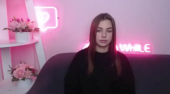 Snapshot of MilanaAngelAs chatting on 02-22-25, 08:50 MilanaAngelAs online show from 02-22-25, 08:50