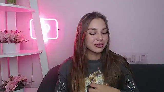 Snapshot of MilanaAngelAs chatting on 09-09-25, 07:35 MilanaAngelAs online show from 09-09-25, 07:35