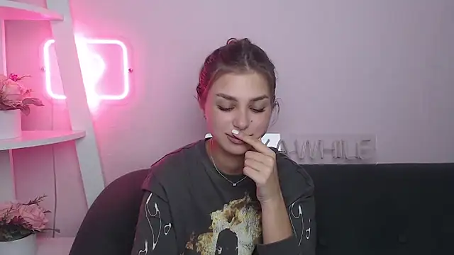 MilanaAngelAs online show from 11-24-25, 09:14