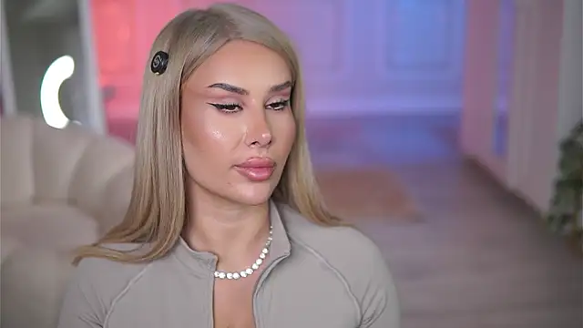 EvaZane online show from 02-02-26, 08:40