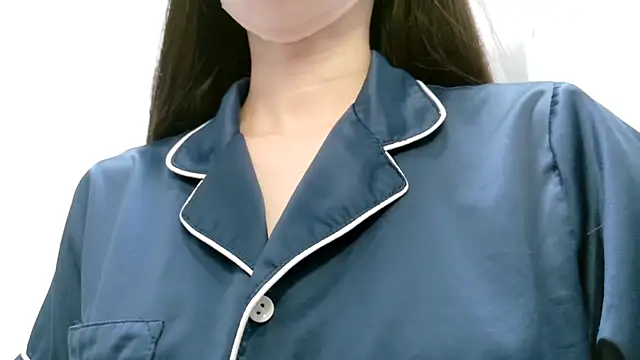 Snapshot of _mi_tsu_ki_ chatting on 03-02-25, 01:49  mi tsu ki  online show from 03-02-25, 01:49