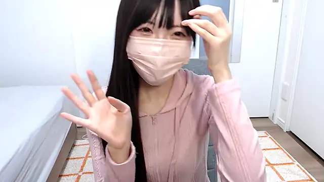 Snapshot of _mi_tsu_ki_ chatting on 03-23-25, 06:37  mi tsu ki  online show from 03-23-25, 06:37