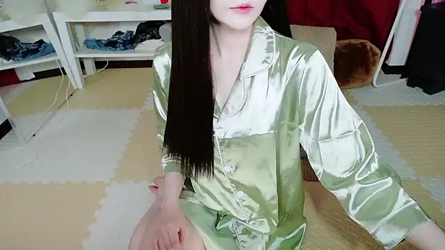  mi tsu ki  online show from 05-03-26, 09:21