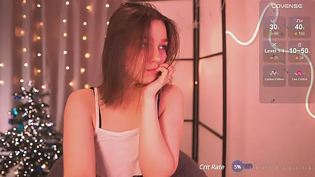 Snapshot of Addelin_Moon chatting on 12-20-24, 04:04 Addelin Moon online show from 12-20-24, 04:04