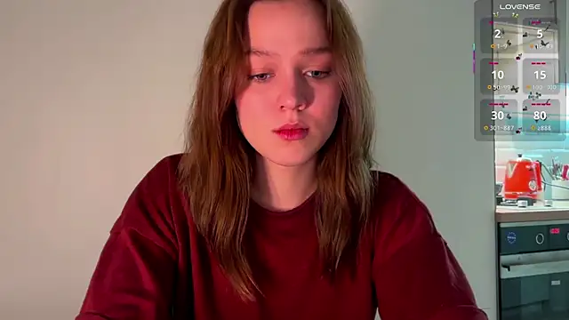 Snapshot of Addelin_Moon chatting on 10-17-25, 04:42 Addelin Moon online show from 10-17-25, 04:42