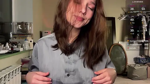 Snapshot of Addelin_Moon chatting on 11-05-25, 04:51 Addelin Moon online show from 11-05-25, 04:51