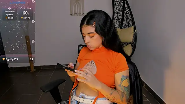 Nina-monroe online show from 12-10-24, 02:59