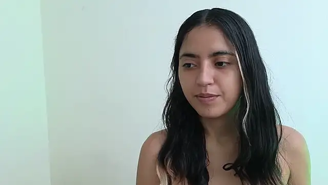 Snapshot of ViolettaSummer chatting on 02-23-25, 08:11 ViolettaSummer online show from 02-23-25, 08:11