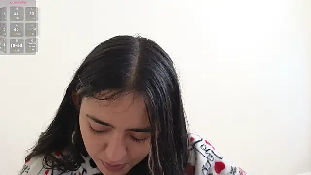 Snapshot of ViolettaSummer chatting on 03-02-25, 02:00 ViolettaSummer online show from 03-02-25, 02:00