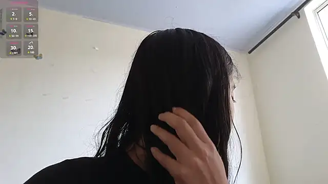 Snapshot of ViolettaSummer chatting on 03-08-25, 08:35 ViolettaSummer online show from 03-08-25, 08:35