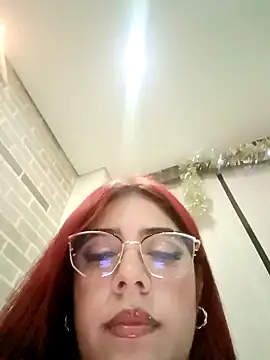 Snapshot of Rousse_Collinss chatting on 12-25-24, 03:29 Rousse Collinss online show from 12-25-24, 03:29