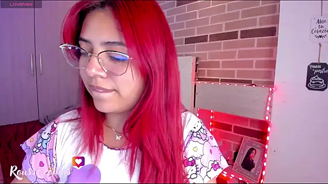 Snapshot of Rousse_Collinss chatting on 12-28-24, 04:41 Rousse Collinss online show from 12-28-24, 04:41