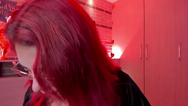 Snapshot of Rousse_Collinss chatting on 02-07-25, 09:58 Rousse Collinss online show from 02-07-25, 09:58