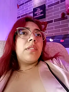 Snapshot of Rousse_Collinss chatting on 03-09-25, 07:37 Rousse Collinss online show from 03-09-25, 07:37