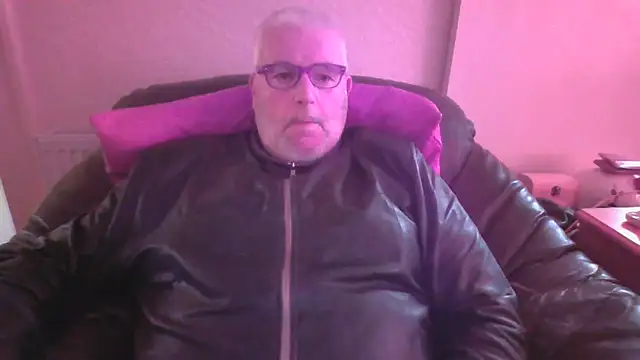 Leatherman63 online show from 07-19-26, 06:50