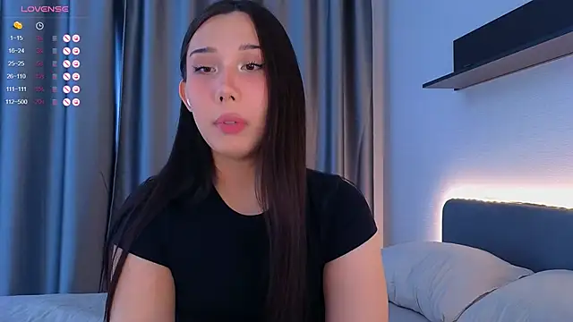 Kaia Sunshine Mia online show from 06-29-26, 11:21