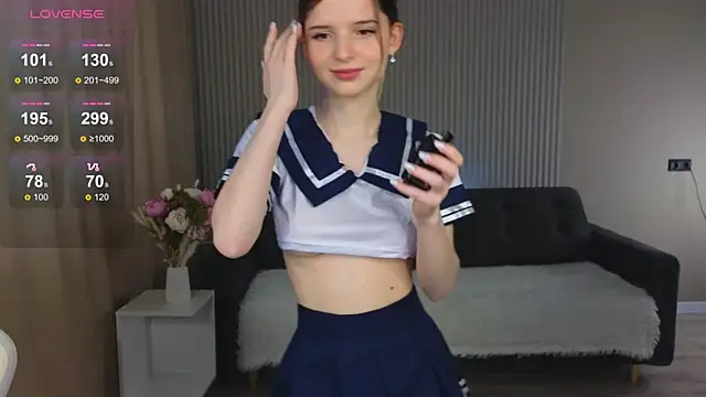 sofia  home online show from 11-13-25, 03:27