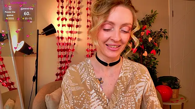 Snapshot of sexuallycorrecte chatting on 02-14-26, 09:33 sexuallycorrecte online show from 02-14-26, 09:33