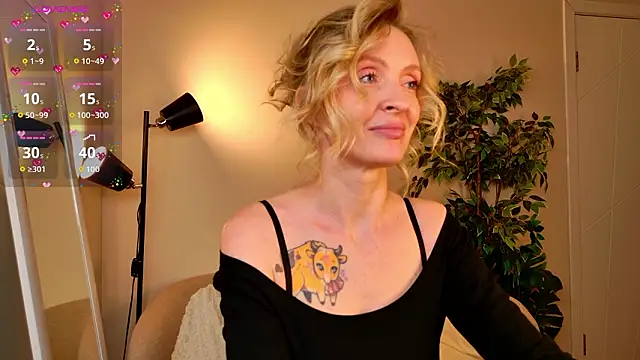 Snapshot of sexuallycorrecte chatting on 02-25-26, 09:13 sexuallycorrecte online show from 02-25-26, 09:13