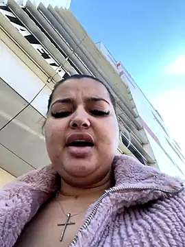 AllysonK online show from 10-29-25, 10:17