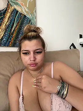 AllysonK online show from 06-27-26, 12:22