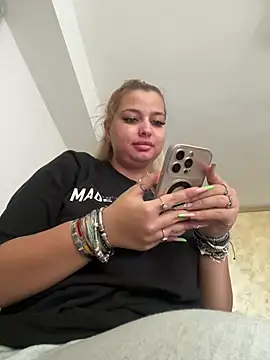 AllysonK online show from 07-17-26, 12:34