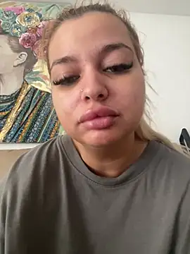 AllysonK online show from 07-28-26, 10:54