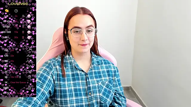 Snapshot of maryluna95 chatting on 02-11-25, 07:48 maryluna95 online show from 02-11-25, 07:48