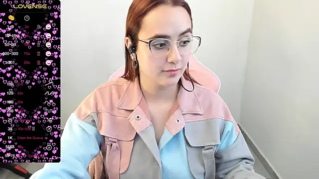 Snapshot of maryluna95 chatting on 02-17-25, 10:47 maryluna95 online show from 02-17-25, 10:47