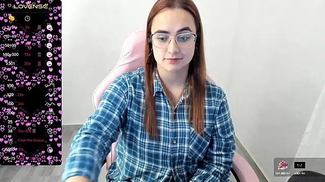 Snapshot of maryluna95 chatting on 03-05-25, 01:42 maryluna95 online show from 03-05-25, 01:42