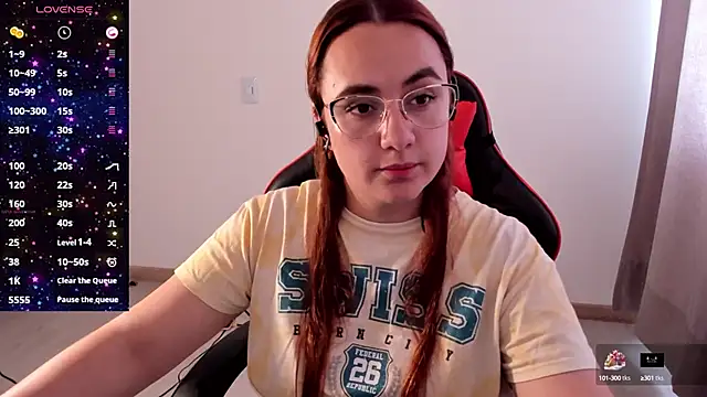 Snapshot of maryluna95 chatting on 10-09-25, 05:44 maryluna95 online show from 10-09-25, 05:44