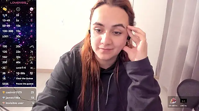 Snapshot of maryluna95 chatting on 10-31-25, 02:56 maryluna95 online show from 10-31-25, 02:56