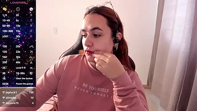 Snapshot of maryluna95 chatting on 11-05-25, 05:13 maryluna95 online show from 11-05-25, 05:13