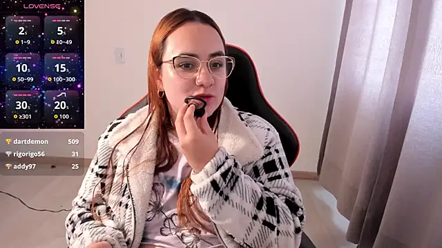 Snapshot of maryluna95 chatting on 11-13-25, 06:07 maryluna95 online show from 11-13-25, 06:07