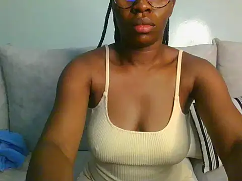 lisaa544 online show from 01-18-26, 03:32