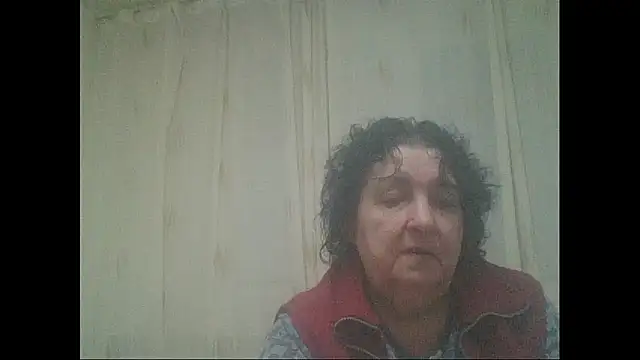 Snapshot of maturekorine chatting on 10-16-25, 05:14 maturekorine online show from 10-16-25, 05:14