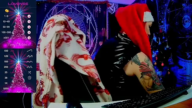 Snapshot of miss_jenna_lovee chatting on 12-22-24, 11:52 miss jenna lovee online show from 12-22-24, 11:52