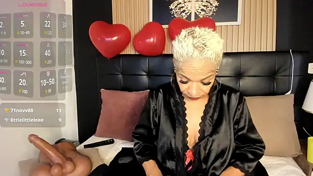 summer night  online show from 02-19-25, 05:16