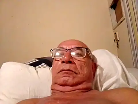 Snapshot of sincuenton24cmts chatting on 11-19-25, 02:44 sincuenton24cmts online show from 11-19-25, 02:44