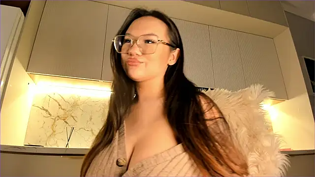 sally 009 online show from 02-01-25, 08:18