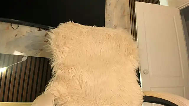 sally 009 online show from 09-25-25, 02:10