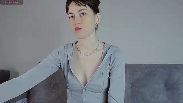 Amina Barbarian online show from 01-09-25, 11:36