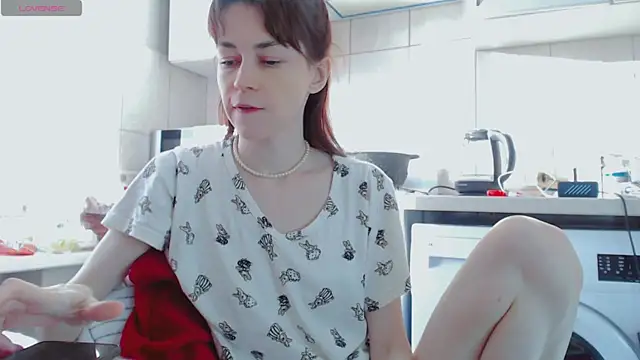 Amina Barbarian online show from 02-13-25, 02:20